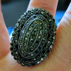 VINTAGE RING
